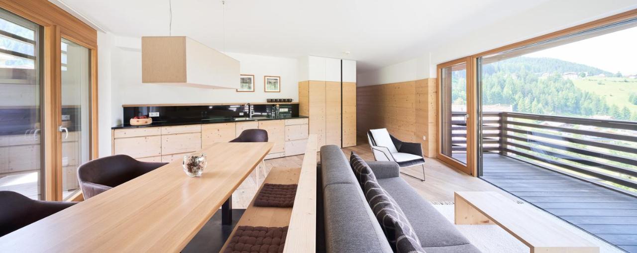 Saleghes Dolomites Residence เซลวาดีวัลการ์เดนา ภายนอก รูปภาพ